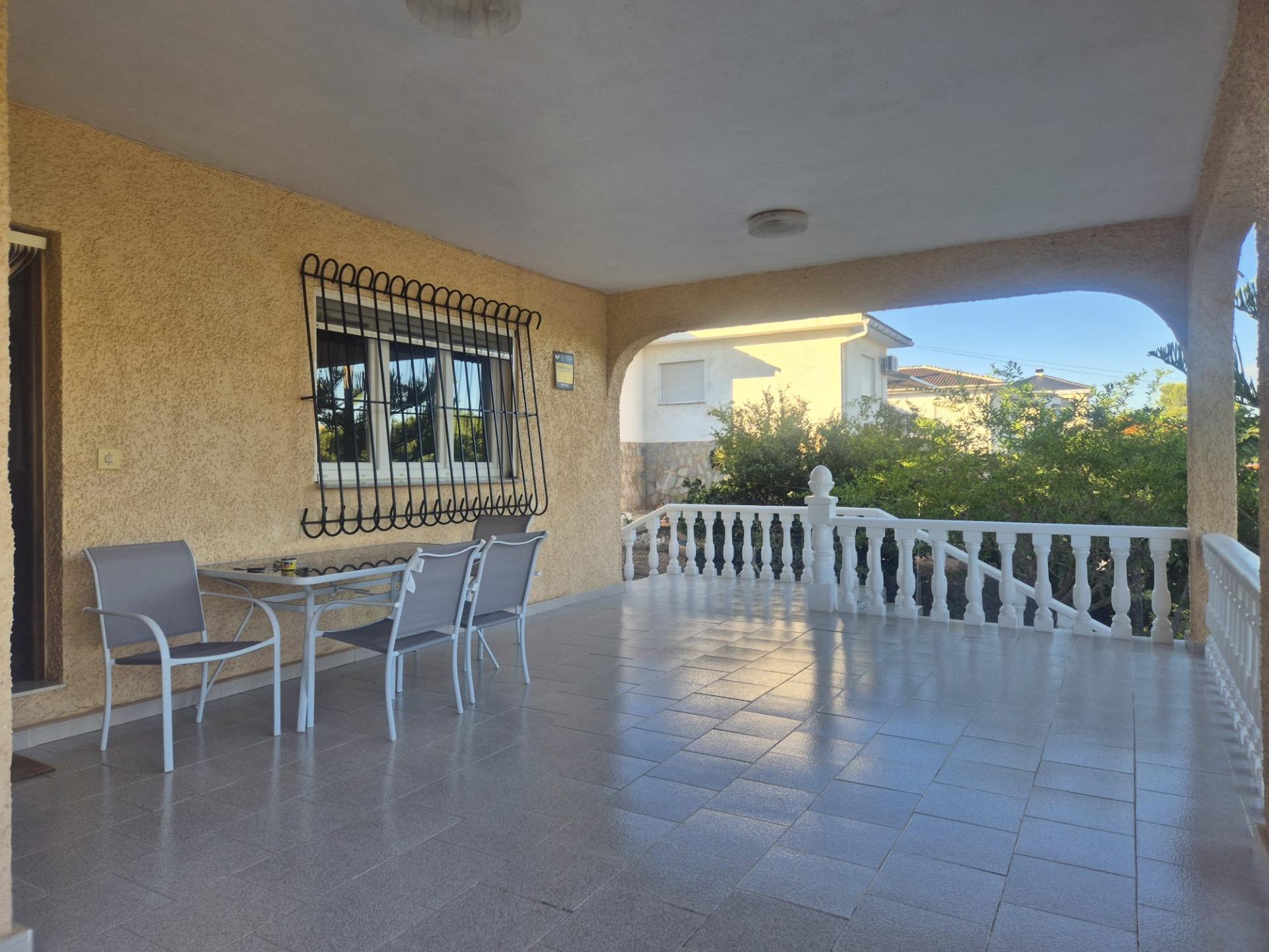 For sale - 3 Bedroom 2 Bathroom Villa in Torrevieja - Los Balcones - Los Altos Del Edén  - Alicante