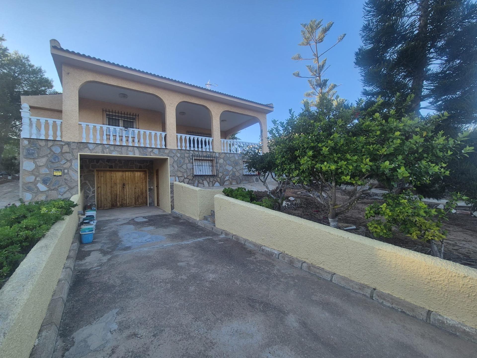 For sale - 3 Bedroom 2 Bathroom Villa in Torrevieja - Los Balcones - Los Altos Del Edén  - Alicante