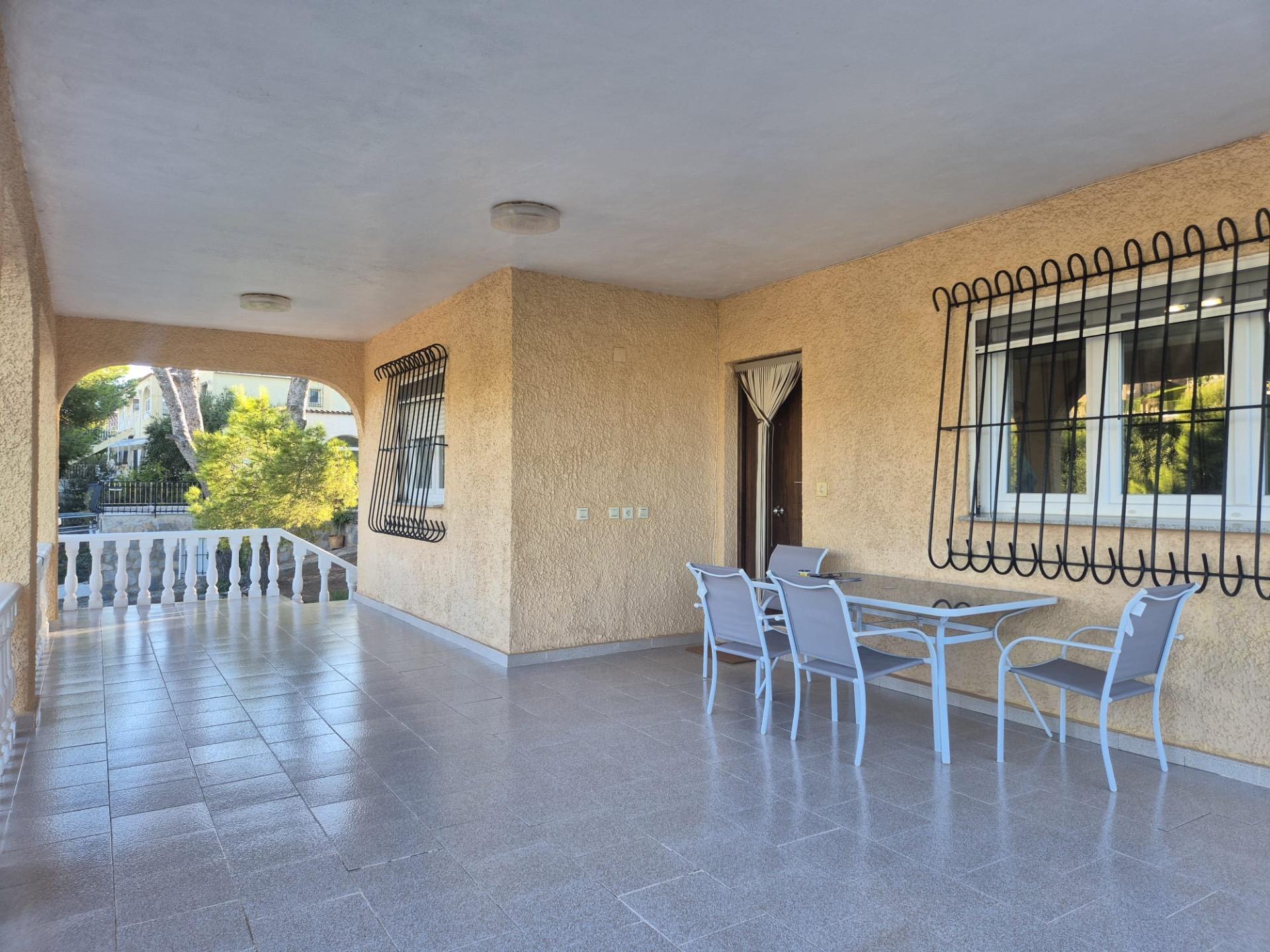 For sale - 3 Bedroom 2 Bathroom Villa in Torrevieja - Los Balcones - Los Altos Del Edén  - Alicante