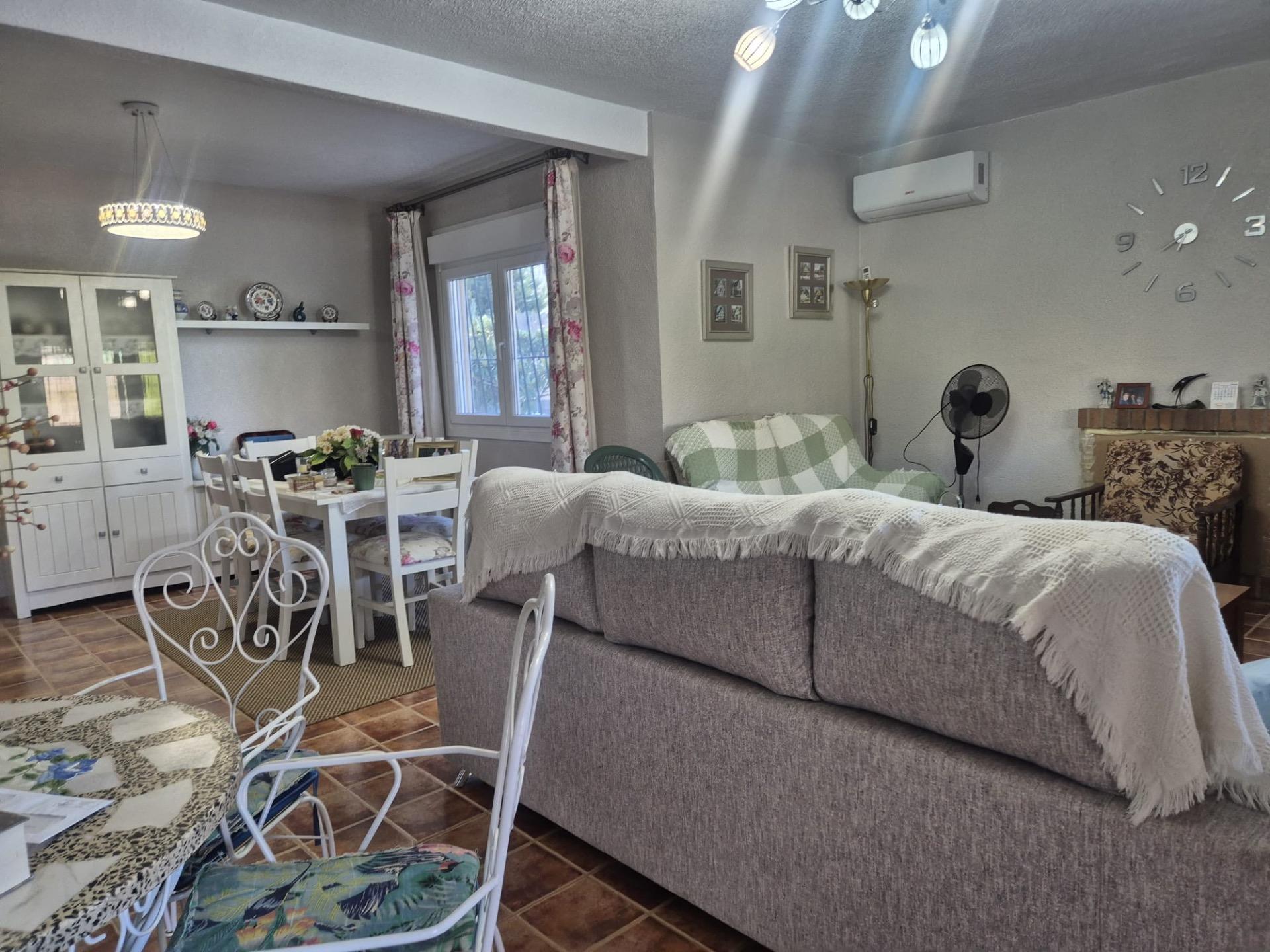 For sale - 3 Bedroom 2 Bathroom Villa in Torrevieja - Los Balcones - Los Altos Del Edén  - Alicante