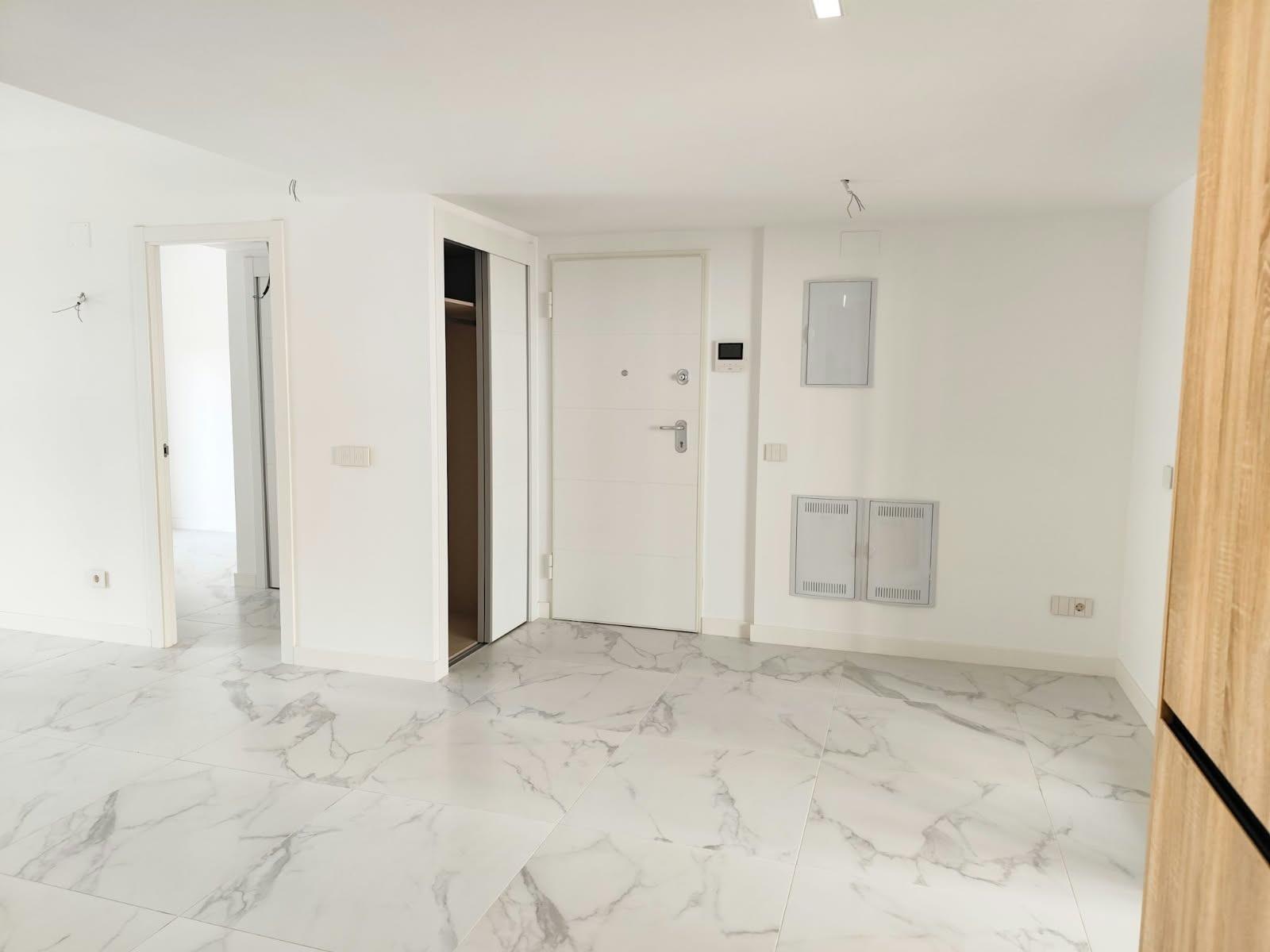 For sale - 3 Bedroom 2 Bathroom Apartment in Orihuela Costa - Punta Prima  - Alicante