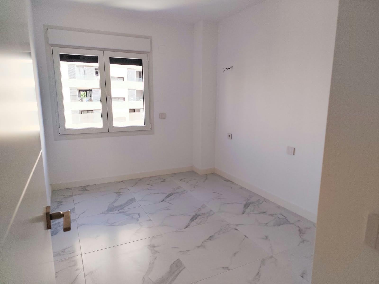 For sale - 3 Bedroom 2 Bathroom Apartment in Orihuela Costa - Punta Prima  - Alicante