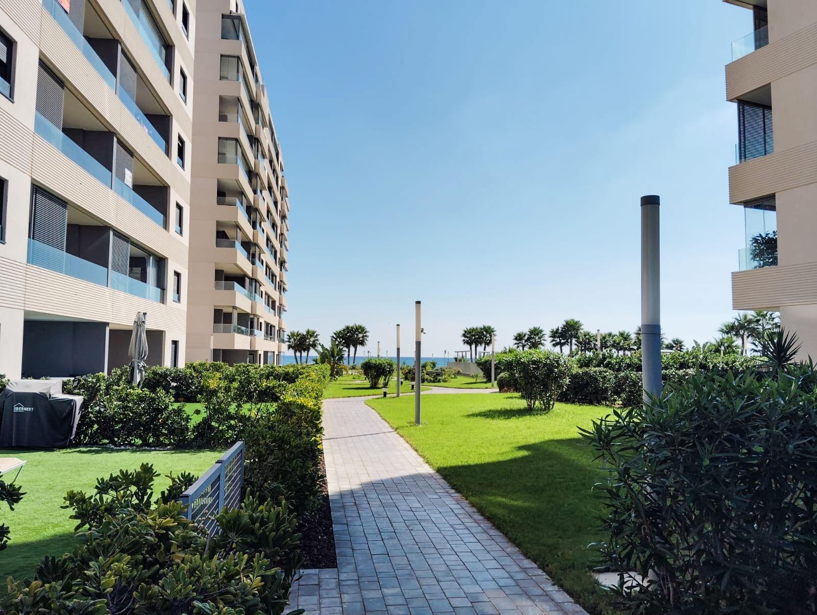 For sale - 3 Bedroom 2 Bathroom Apartment in Orihuela Costa - Punta Prima  - Alicante