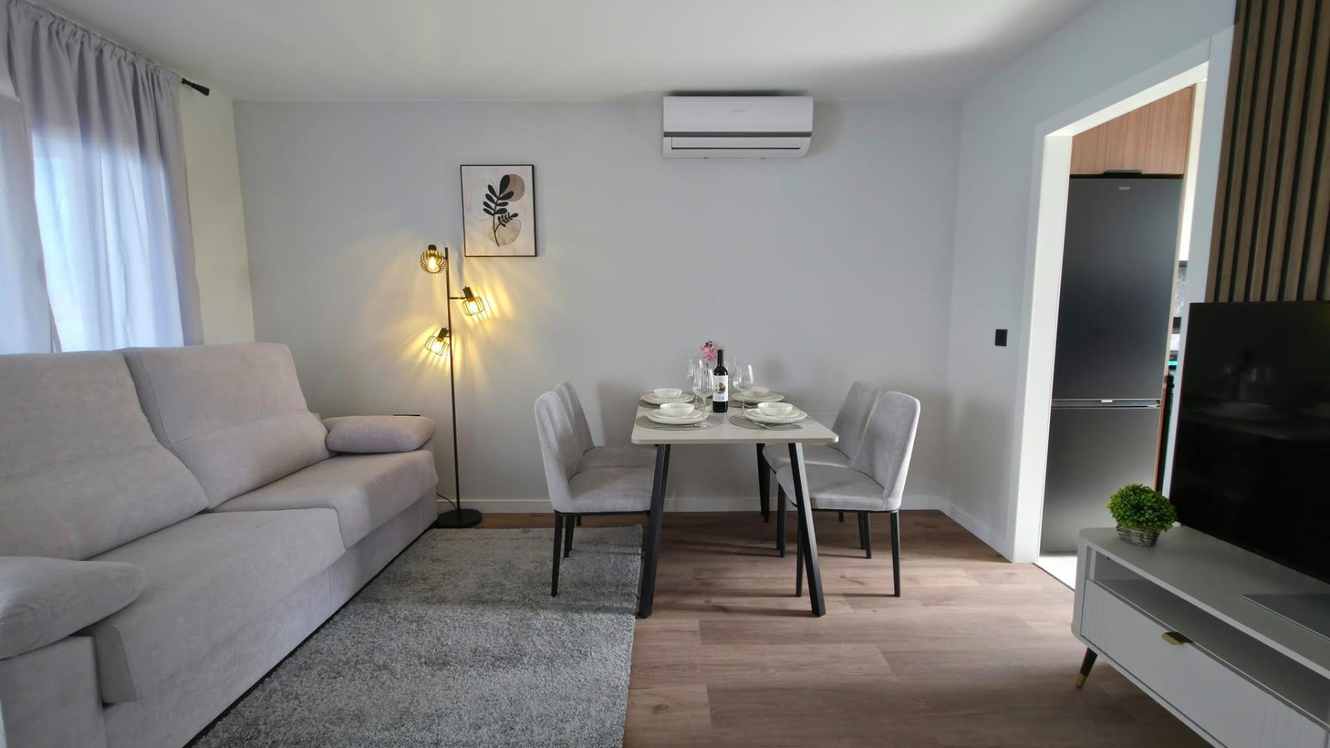 For sale - 2 Bedroom 1 Bathroom Bungalow in Torrevieja - Zona Los Frutales  - Alicante