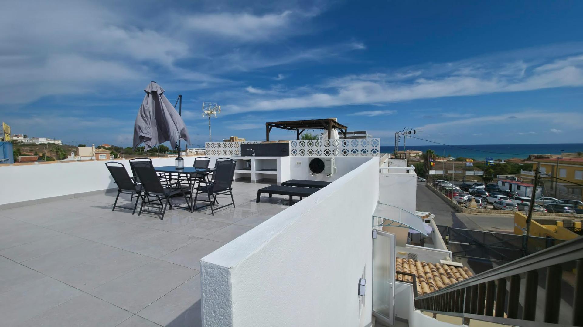 For sale - 2 Bedroom 1 Bathroom Bungalow in Torrevieja - Zona Los Frutales  - Alicante