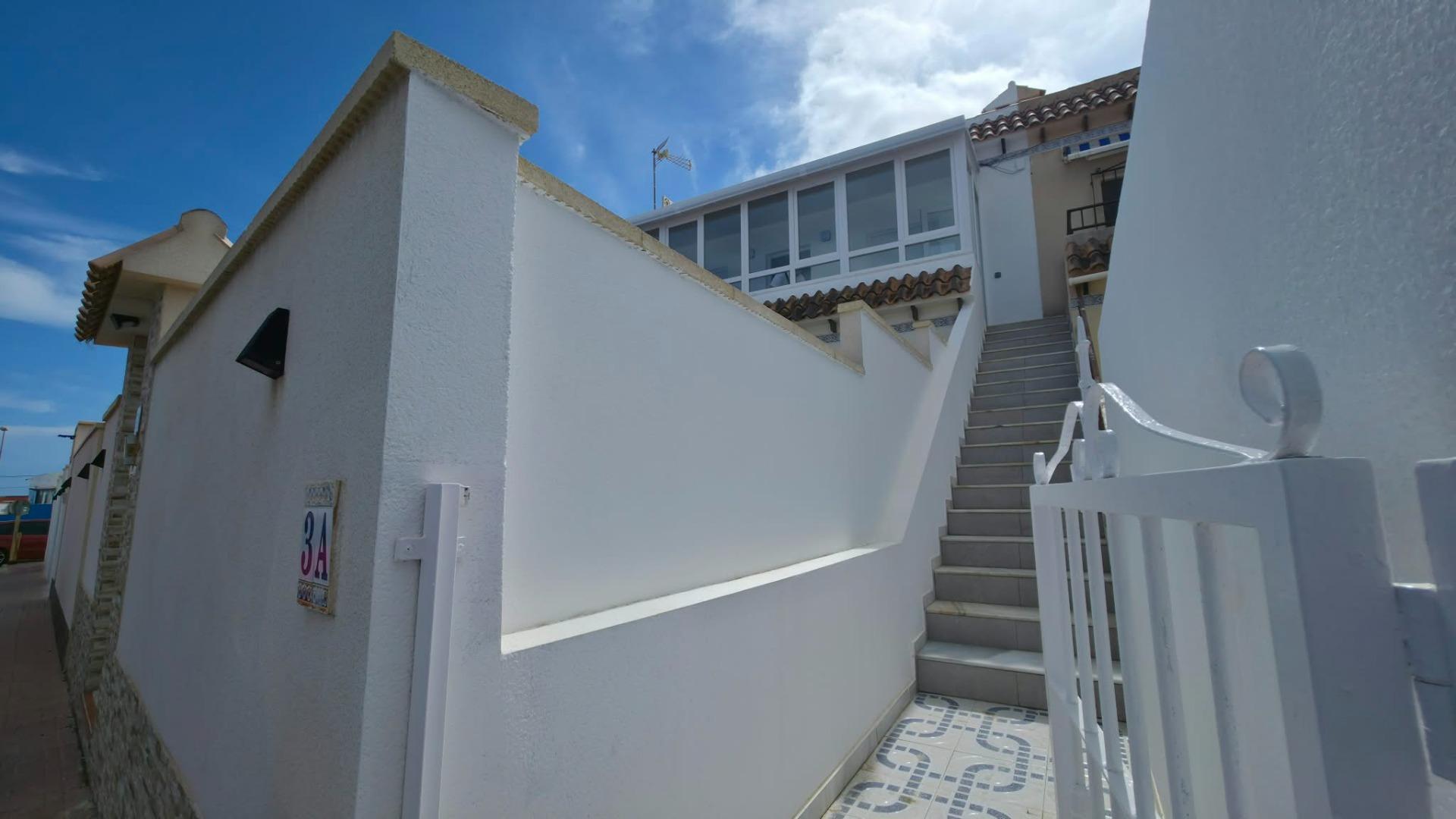 For sale - 2 Bedroom 1 Bathroom Bungalow in Torrevieja - Zona Los Frutales  - Alicante