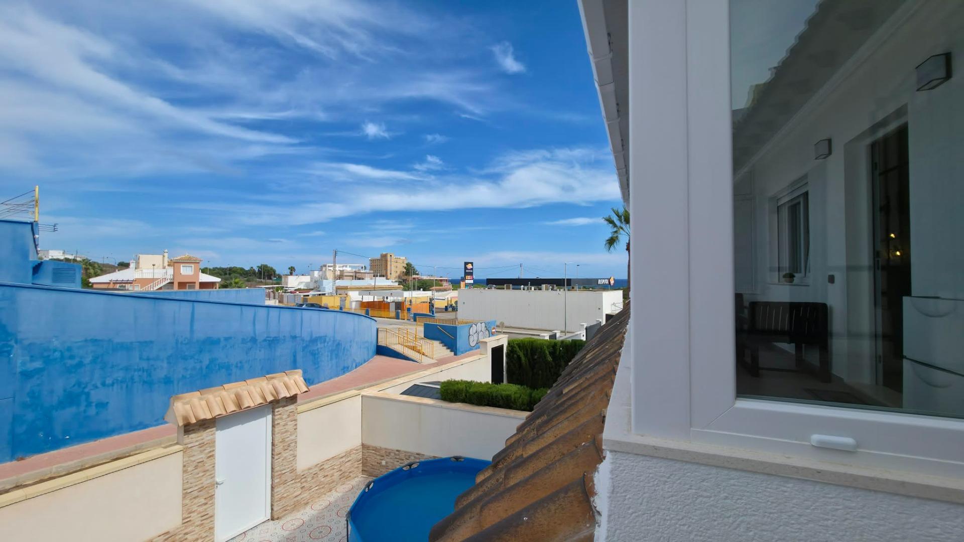 For sale - 2 Bedroom 1 Bathroom Bungalow in Torrevieja - Zona Los Frutales  - Alicante