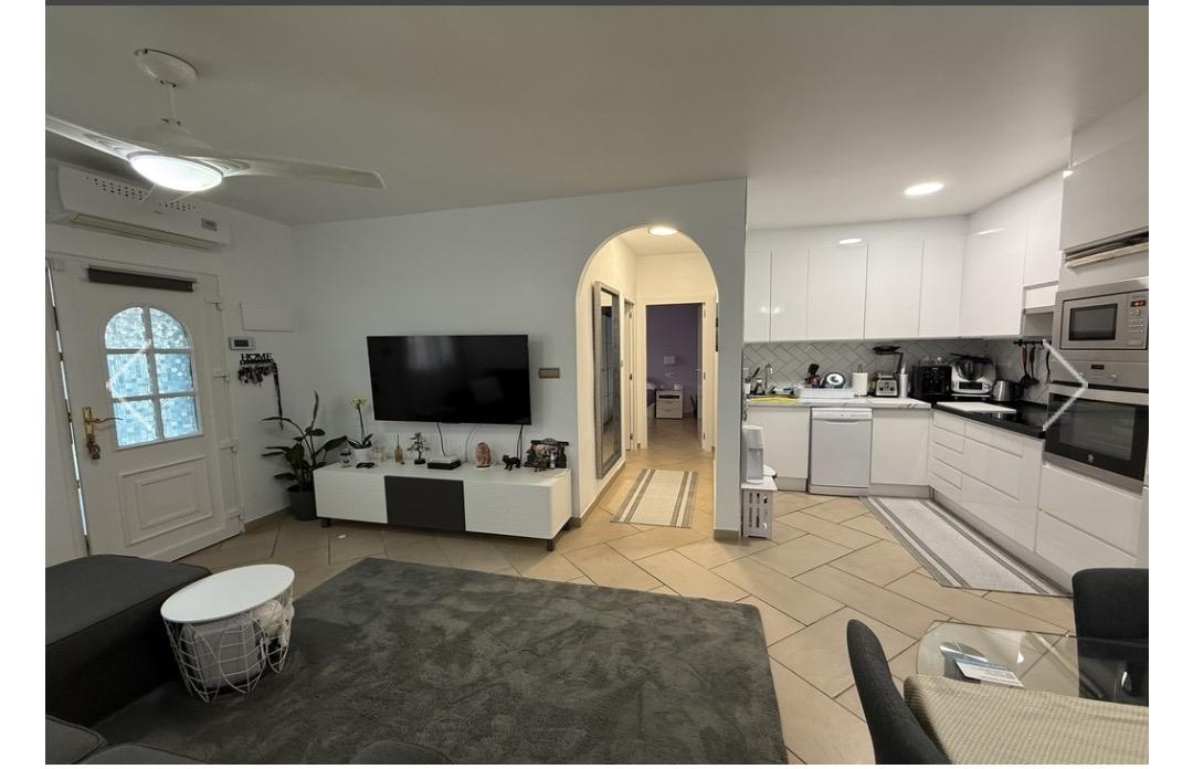 For sale - 4 Bedroom 3 Bathroom Town House in Orihuela Costa - La Florida  - Alicante