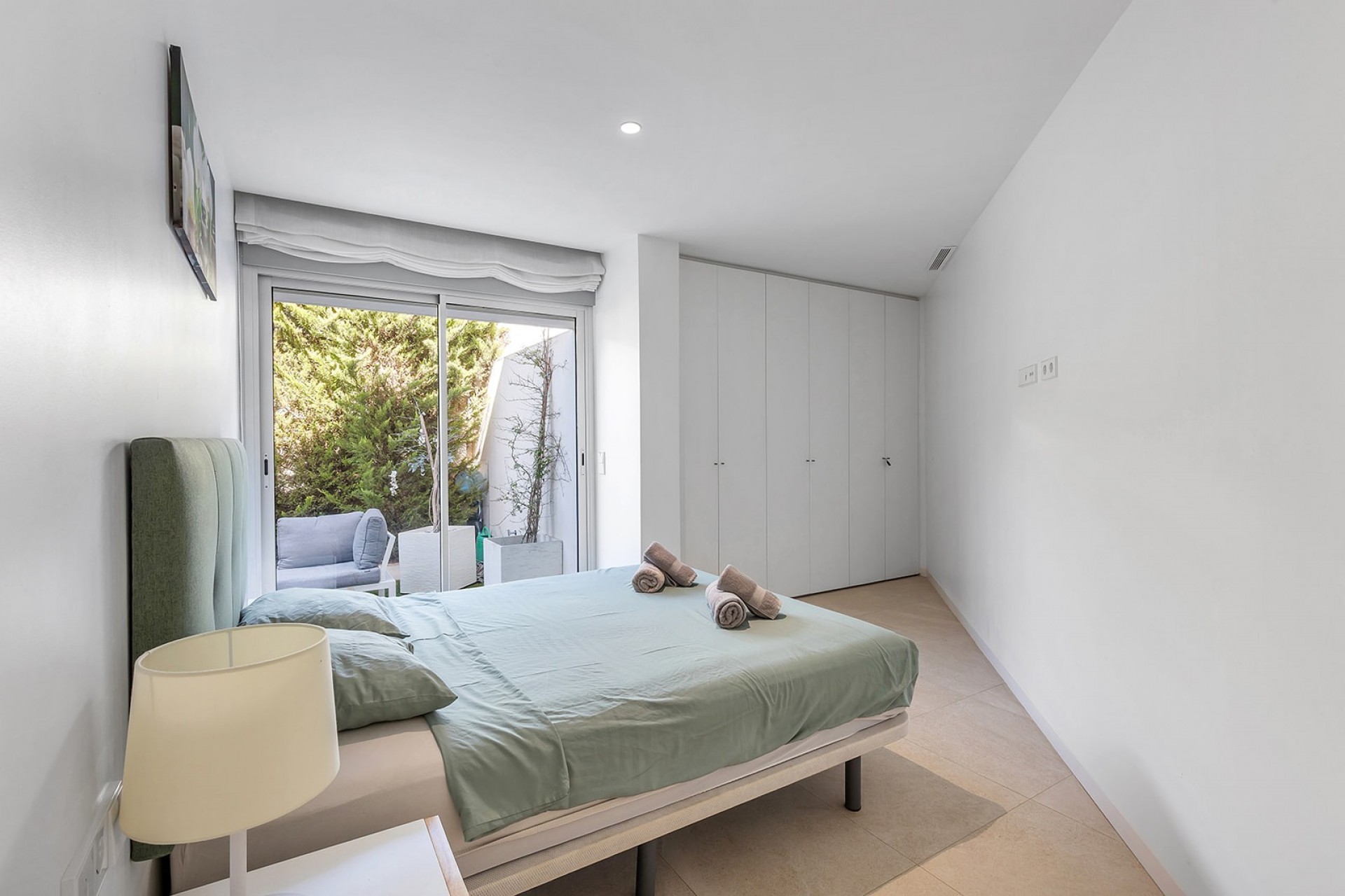 For sale - 2 Bedroom 2 Bathroom Apartment in Torrevieja - Costa Blanca  - Alicante