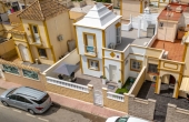 27-220-394-11-765/81631, 3 Bedroom 1 Bathroom Town House in Torrevieja
