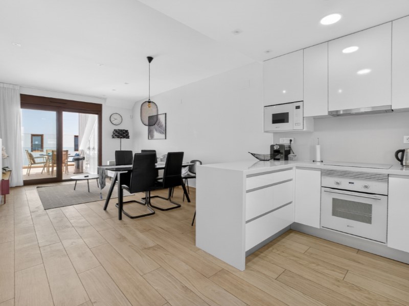 For sale - 2 Bedroom 2 Bathroom Penthouse in Torrevieja - Costa Blanca  - Alicante