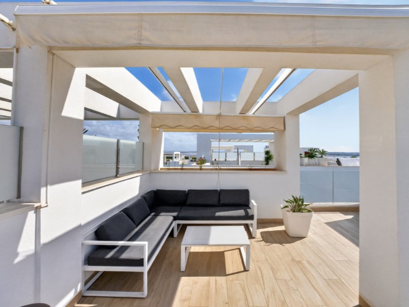 For sale - 2 Bedroom 2 Bathroom Penthouse in Torrevieja - Costa Blanca  - Alicante