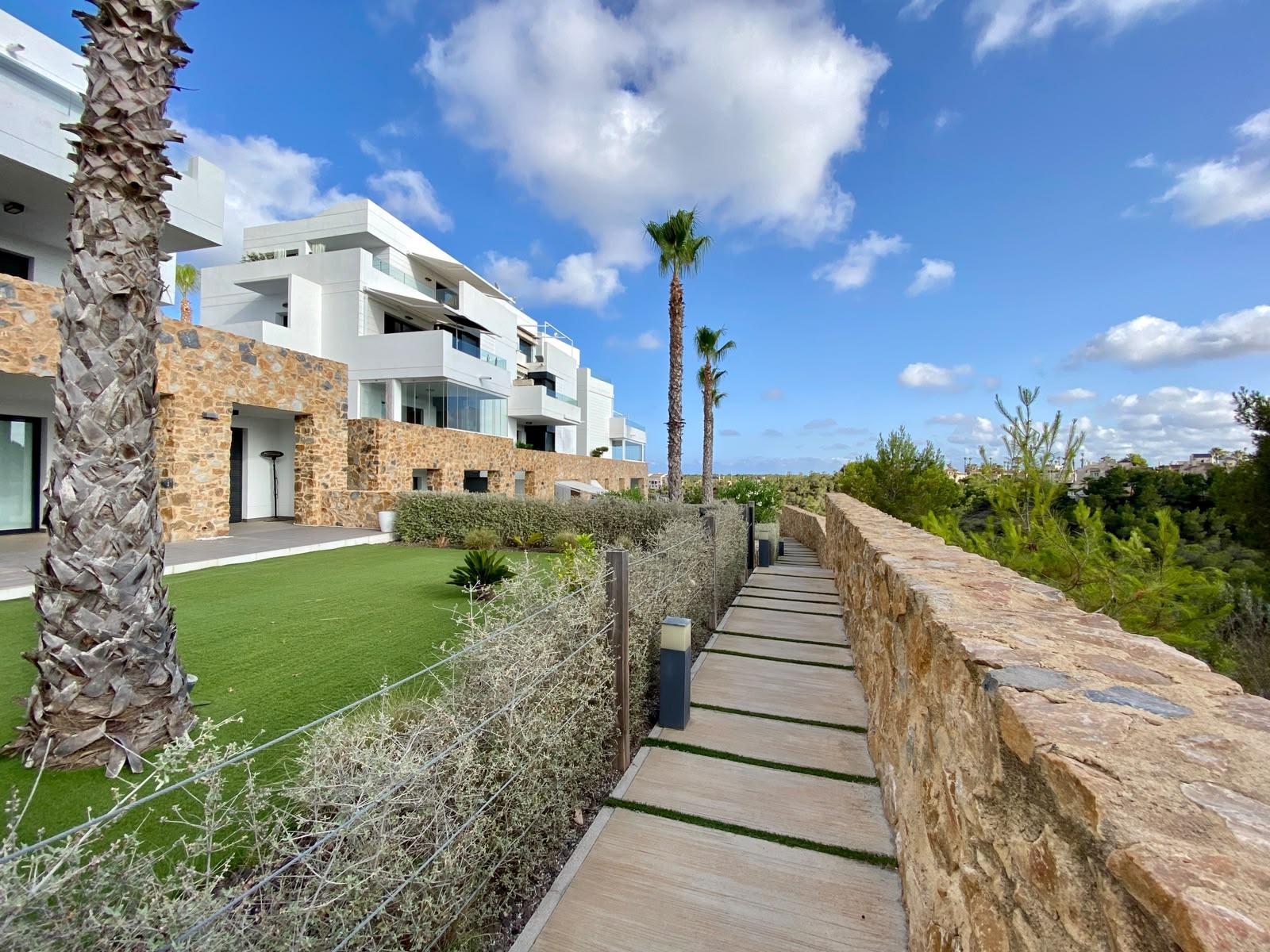 For sale - 3 Bedroom 2 Bathroom Ground floor Bungalow in Las Ramblas - Las Ramblas  - Alicante