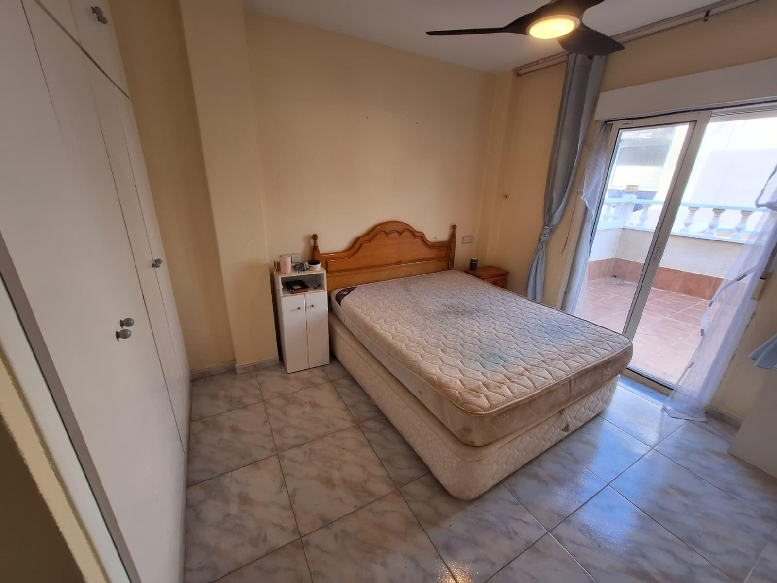 For sale - 5 Bedroom 3 Bathroom Quad House in Torrevieja - Carrefour  - Alicante
