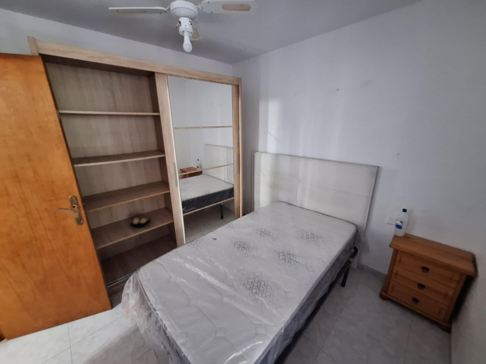 For sale - 5 Bedroom 3 Bathroom Quad House in Torrevieja - Carrefour  - Alicante