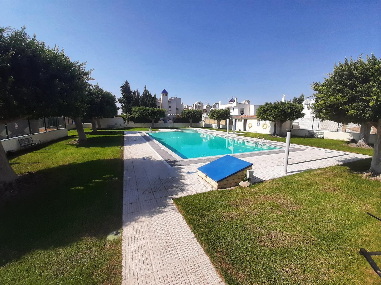 For sale - 5 Bedroom 3 Bathroom Quad House in Torrevieja - Carrefour  - Alicante