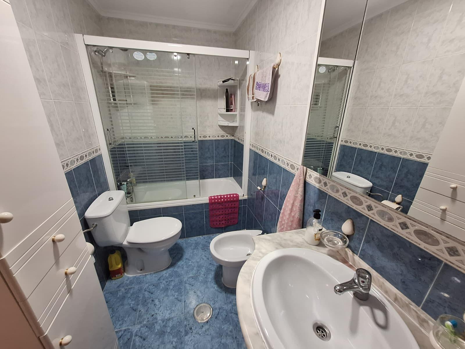 For sale - 2 Bedroom 2 Bathroom Apartment in Torrevieja - Playa De Los Locos  - Alicante