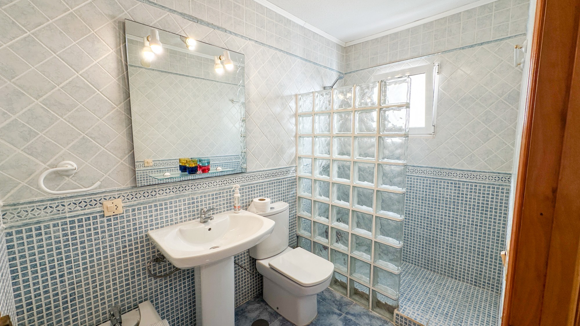 For sale - 3 Bedroom 2 Bathroom Town House in Playa Flamenca - Costa Blanca  - Alicante