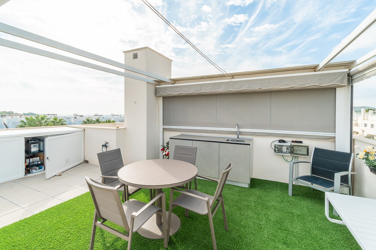 For sale - 2 Bedroom 2 Bathroom Bungalow in Vistabella Golf Entre Naranjos - Inland  - Alicante