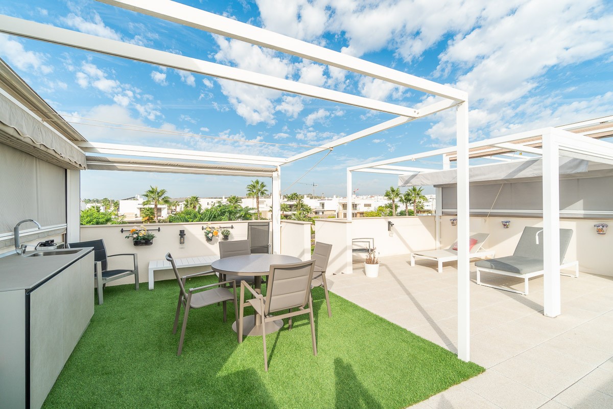 For sale - 2 Bedroom 2 Bathroom Bungalow in Vistabella Golf Entre Naranjos - Inland  - Alicante