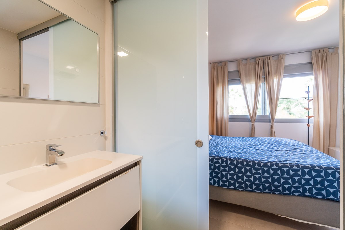 For sale - 2 Bedroom 2 Bathroom Bungalow in Vistabella Golf Entre Naranjos - Inland  - Alicante