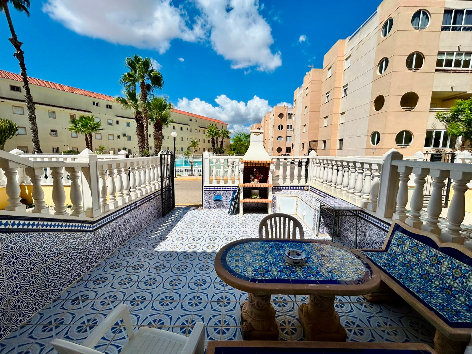 For sale - 2 Bedroom 2 Bathroom Town House in Torrevieja - Costa Blanca  - Alicante