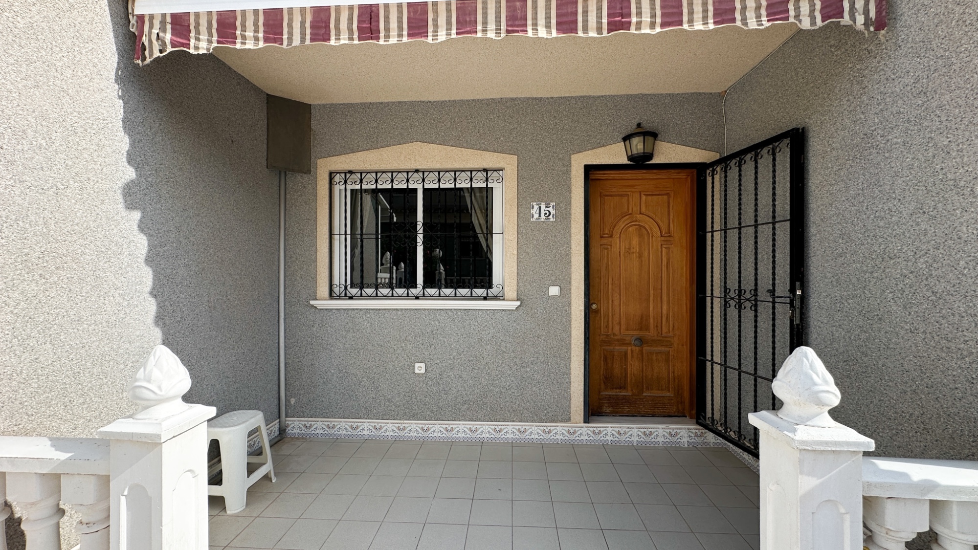 For sale - 2 Bedroom 2 Bathroom Town House in Playa Flamenca - Costa Blanca  - Alicante