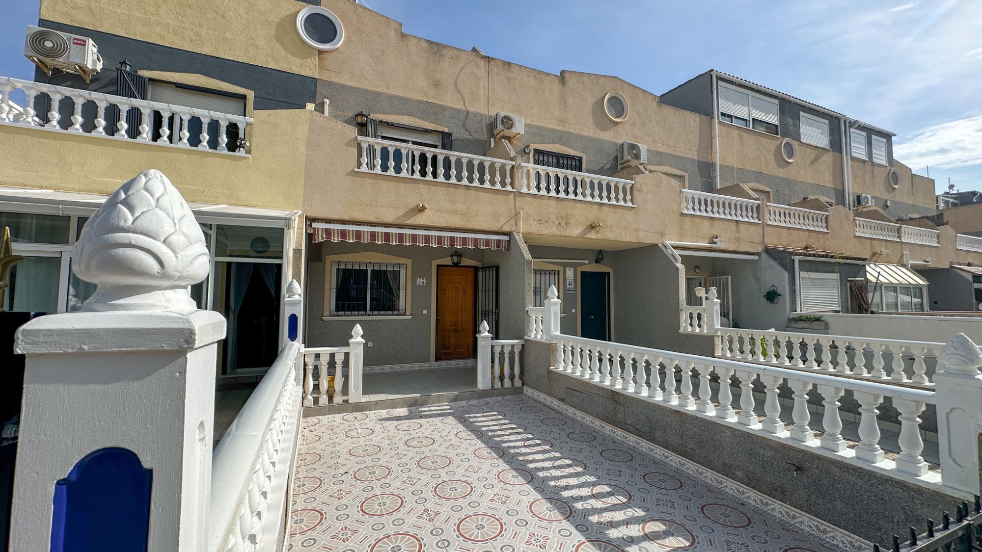 For sale - 2 Bedroom 2 Bathroom Town House in Playa Flamenca - Costa Blanca  - Alicante