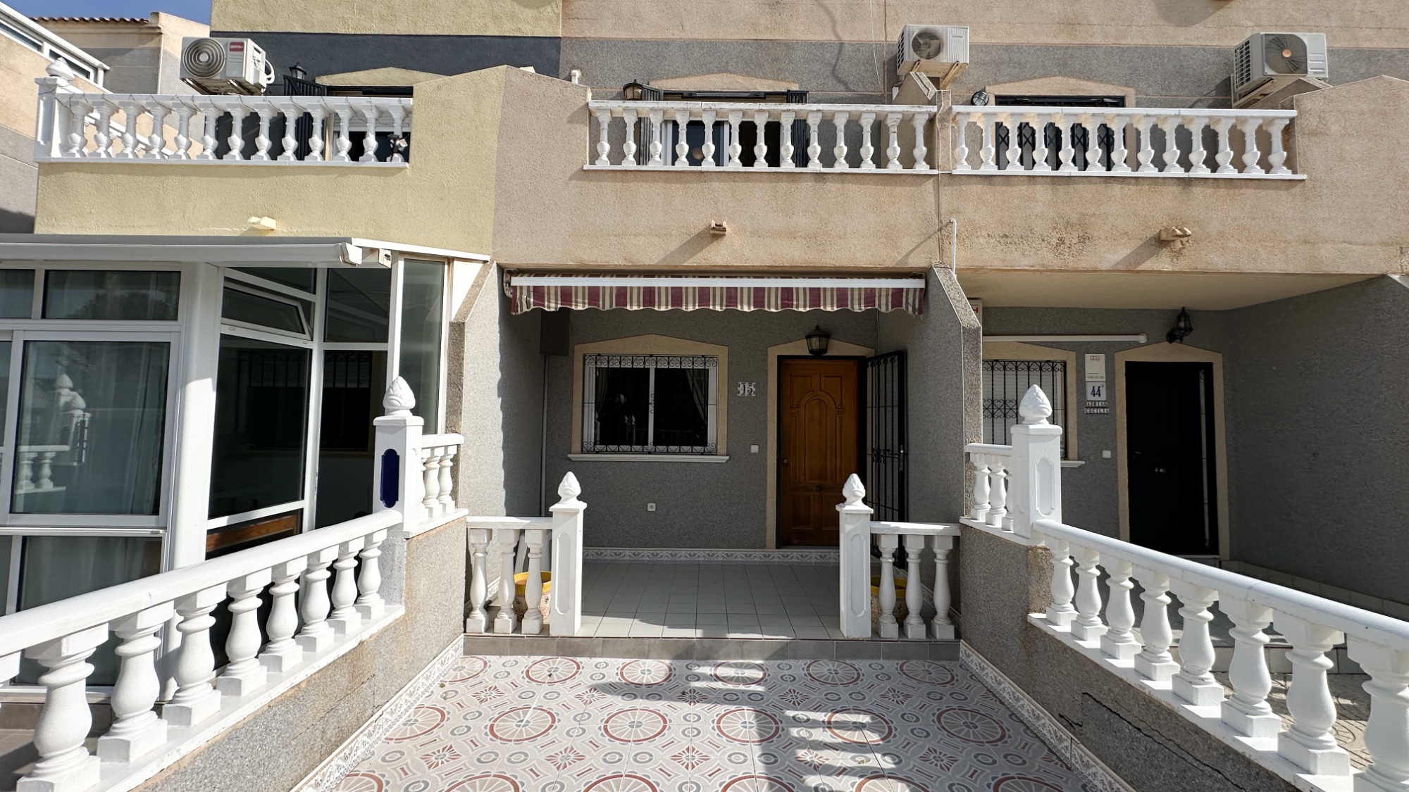 For sale - 2 Bedroom 2 Bathroom Town House in Playa Flamenca - Costa Blanca  - Alicante