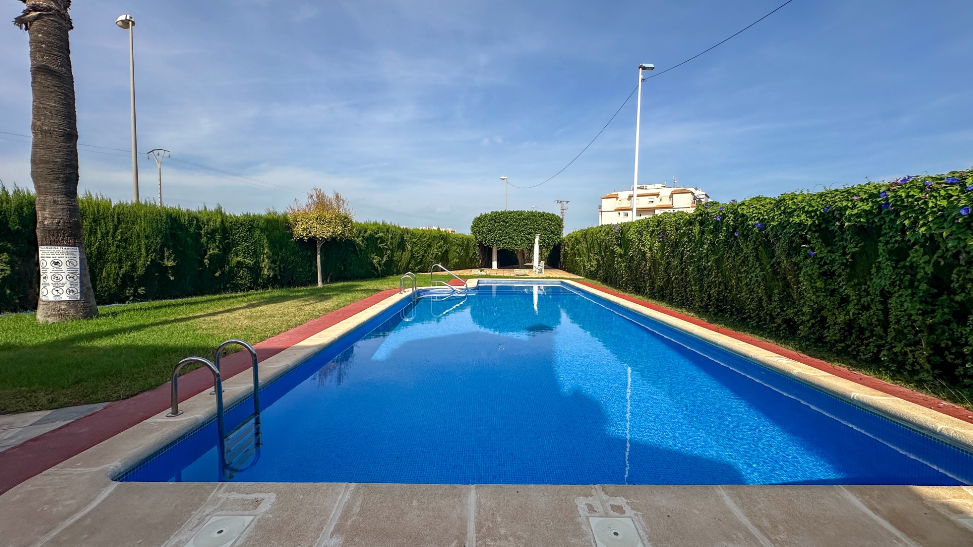 For sale - 2 Bedroom 2 Bathroom Town House in Playa Flamenca - Costa Blanca  - Alicante