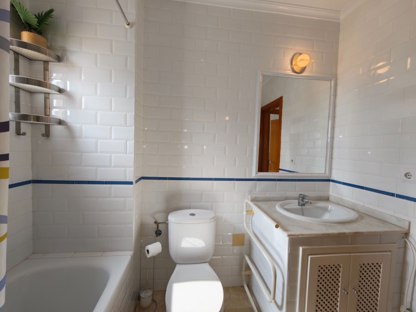 For sale - 2 Bedroom 2 Bathroom Apartment in Algorfa - Inland  - Alicante