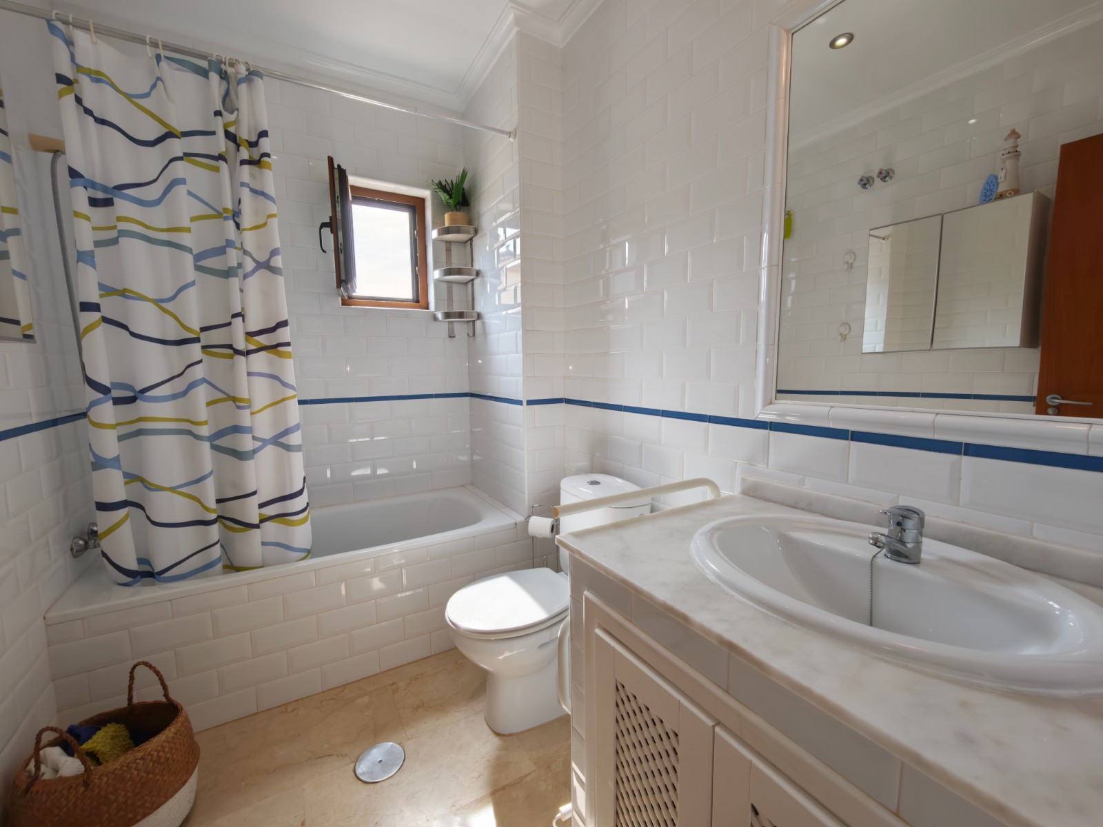 For sale - 2 Bedroom 2 Bathroom Apartment in Algorfa - Inland  - Alicante