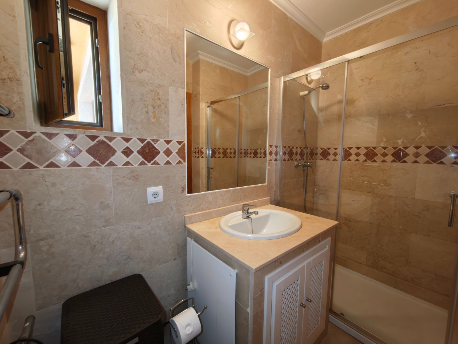For sale - 2 Bedroom 2 Bathroom Apartment in Algorfa - Inland  - Alicante