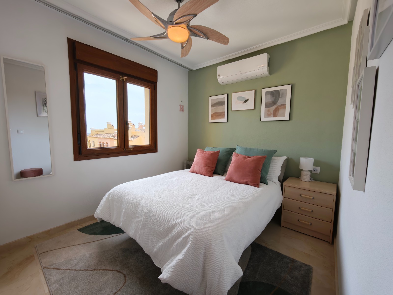 For sale - 2 Bedroom 2 Bathroom Apartment in Algorfa - Inland  - Alicante