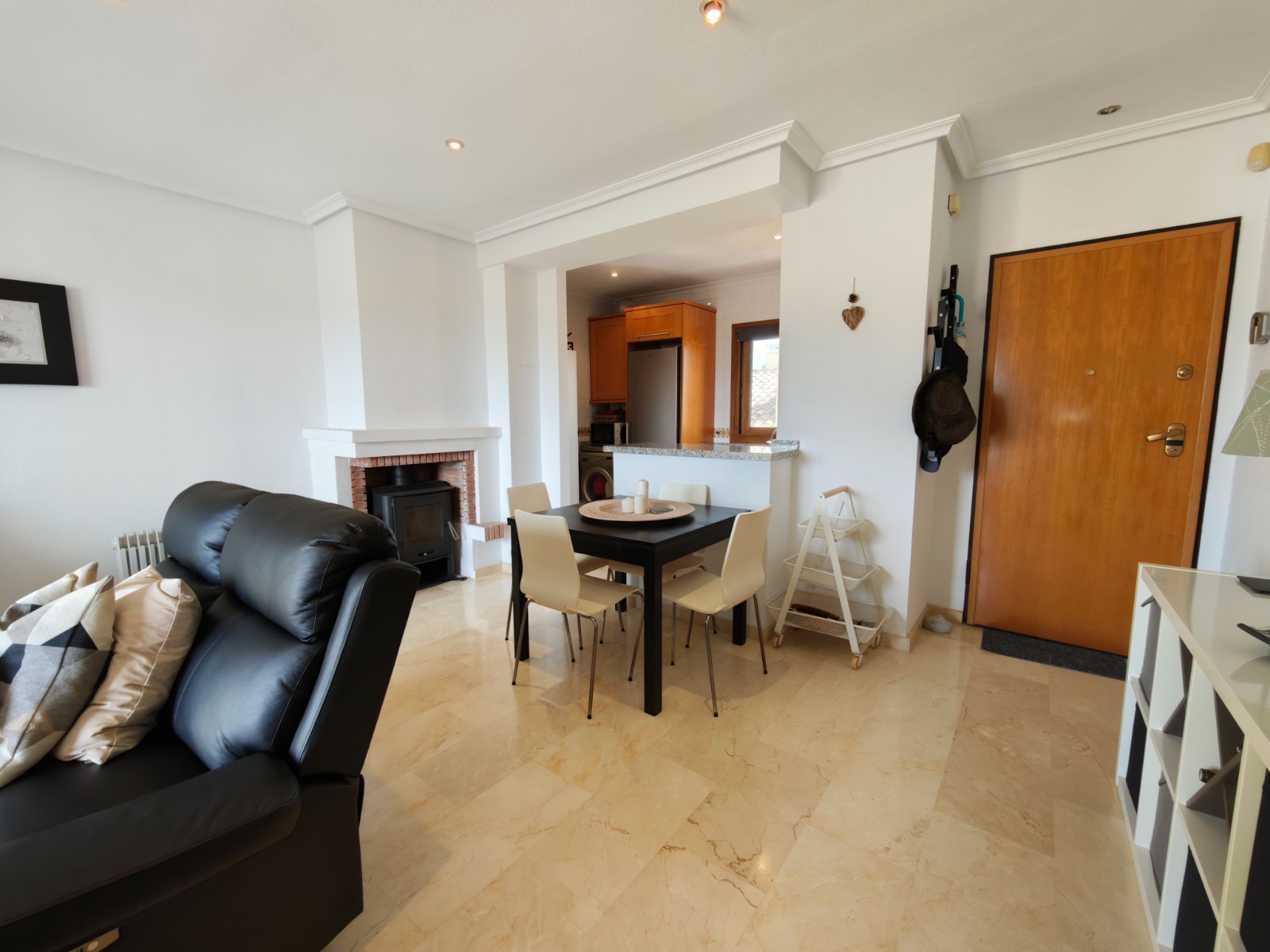 For sale - 2 Bedroom 2 Bathroom Apartment in Algorfa - Inland  - Alicante