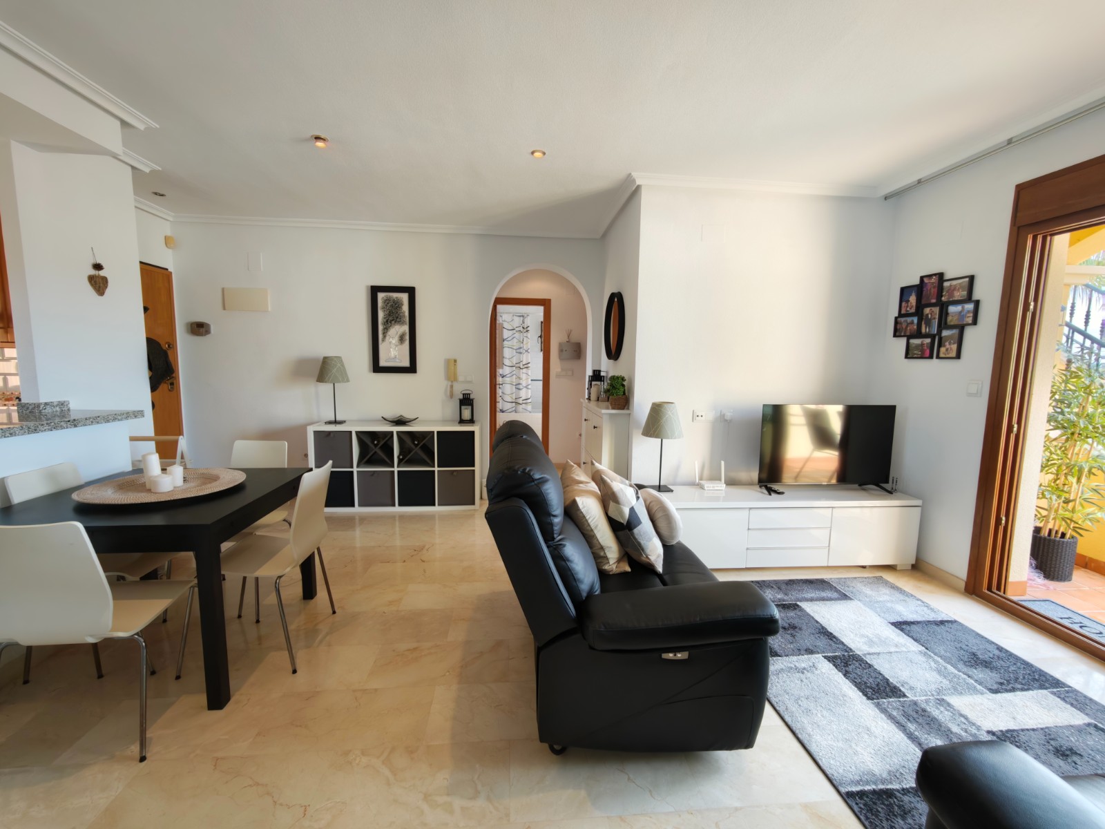 For sale - 2 Bedroom 2 Bathroom Apartment in Algorfa - Inland  - Alicante