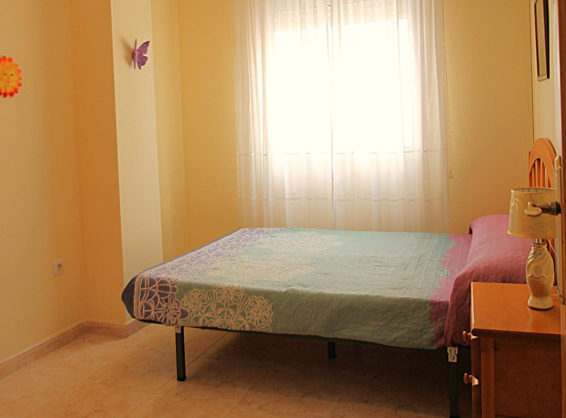 For sale - 3 Bedroom 2 Bathroom Apartment in Torrevieja - Las Piscinas Naturales  - Alicante
