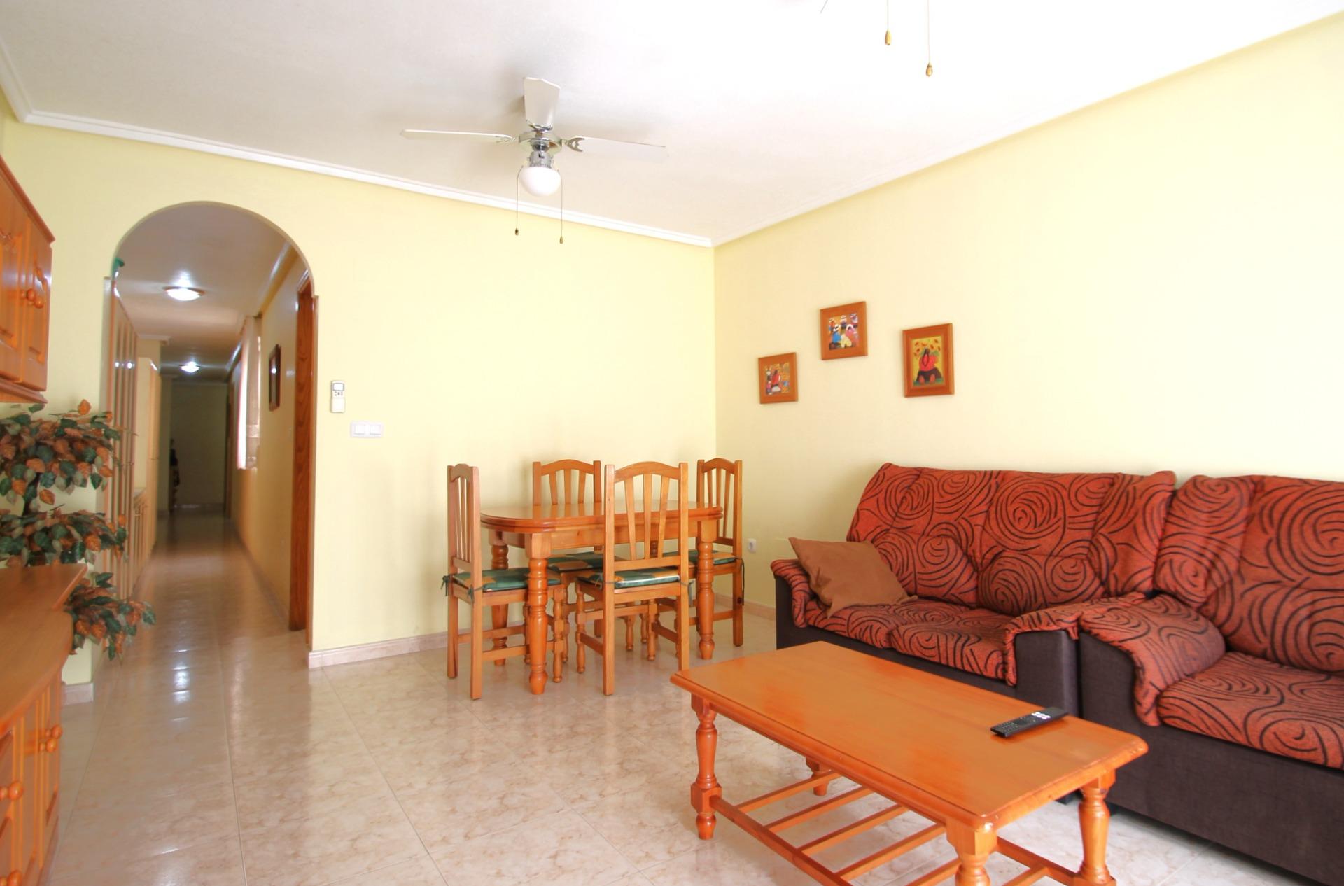 For sale - 3 Bedroom 2 Bathroom Apartment in Torrevieja - Las Piscinas Naturales  - Alicante