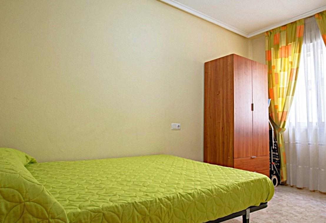 For sale - 3 Bedroom 2 Bathroom Apartment in Torrevieja - Las Piscinas Naturales  - Alicante