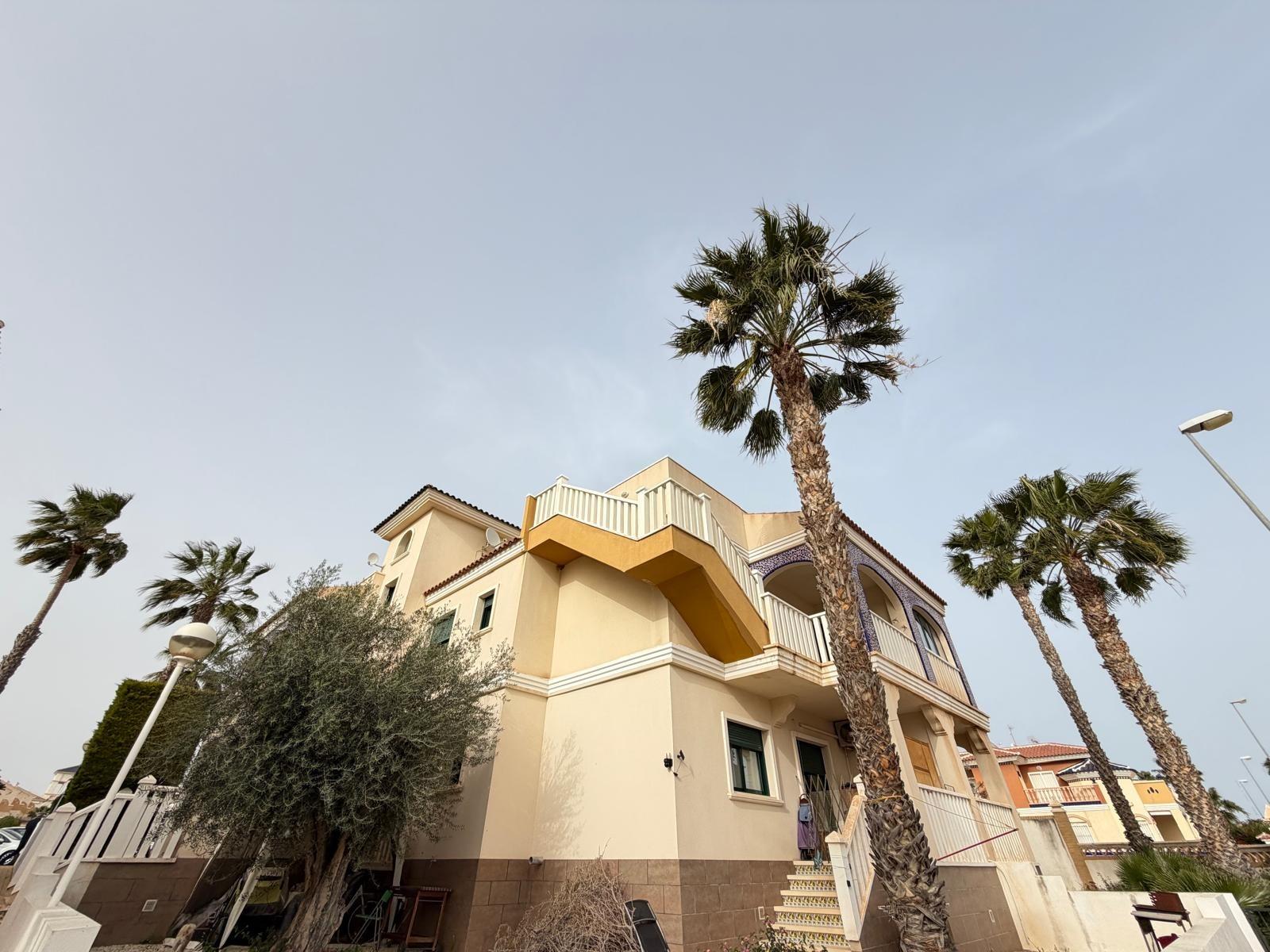 For sale - 2 Bedroom 1 Bathroom Bungalow in Ciudad Quesada - Doña Pepa  - Alicante