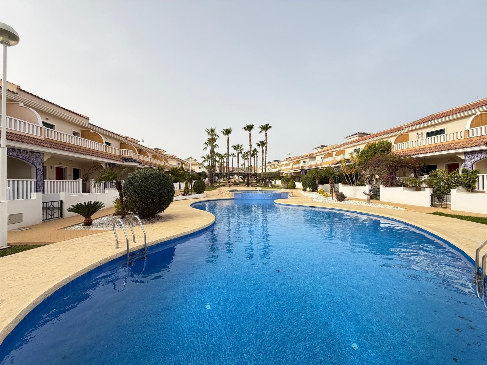 For sale - 2 Bedroom 1 Bathroom Bungalow in Ciudad Quesada - Doña Pepa  - Alicante