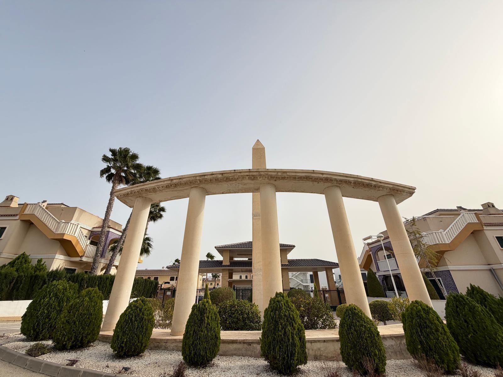 For sale - 2 Bedroom 1 Bathroom Bungalow in Ciudad Quesada - Doña Pepa  - Alicante