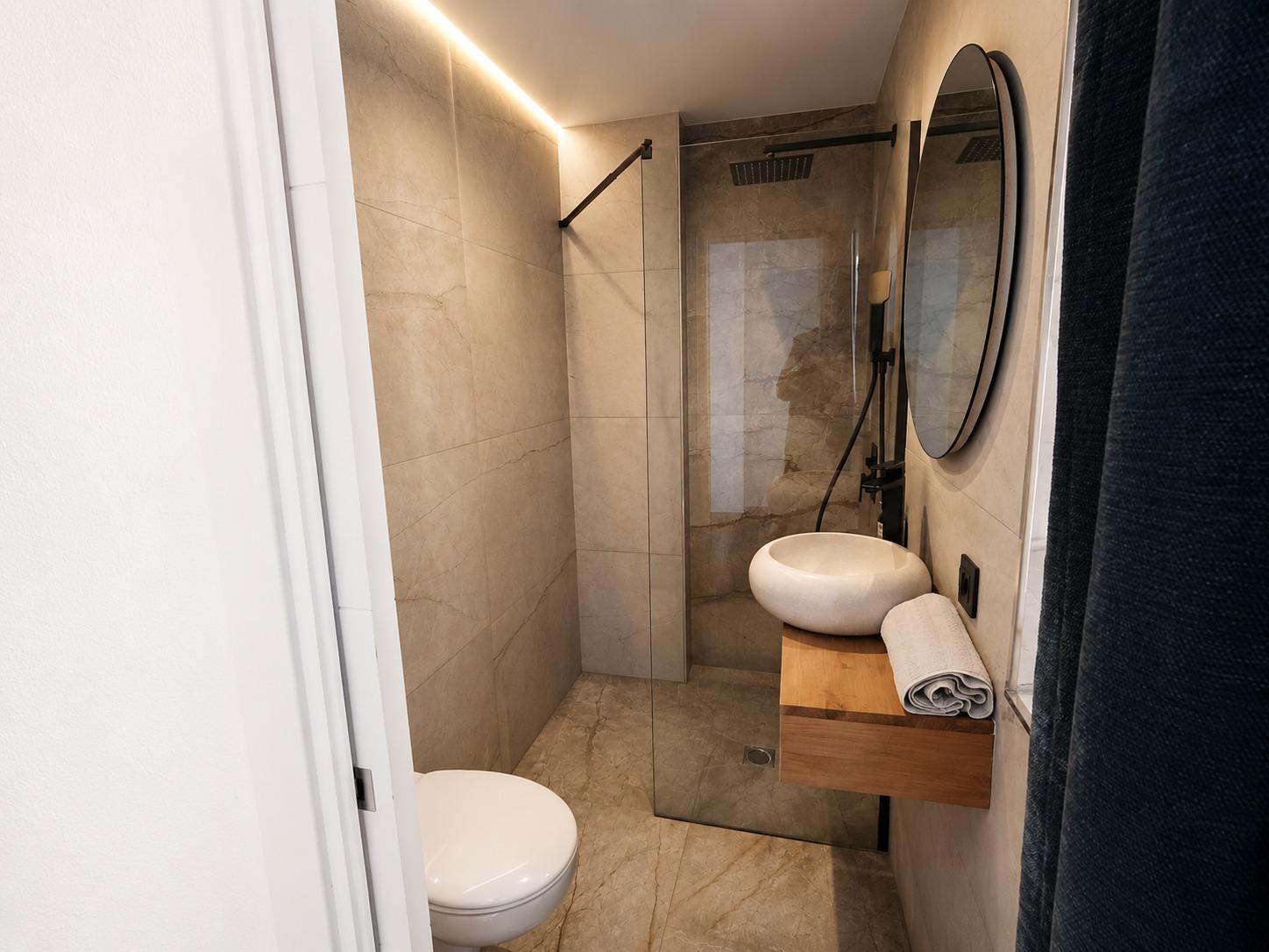For sale - 3 Bedroom 2 Bathroom Apartment in Torrevieja - Playa Del Cura  - Alicante