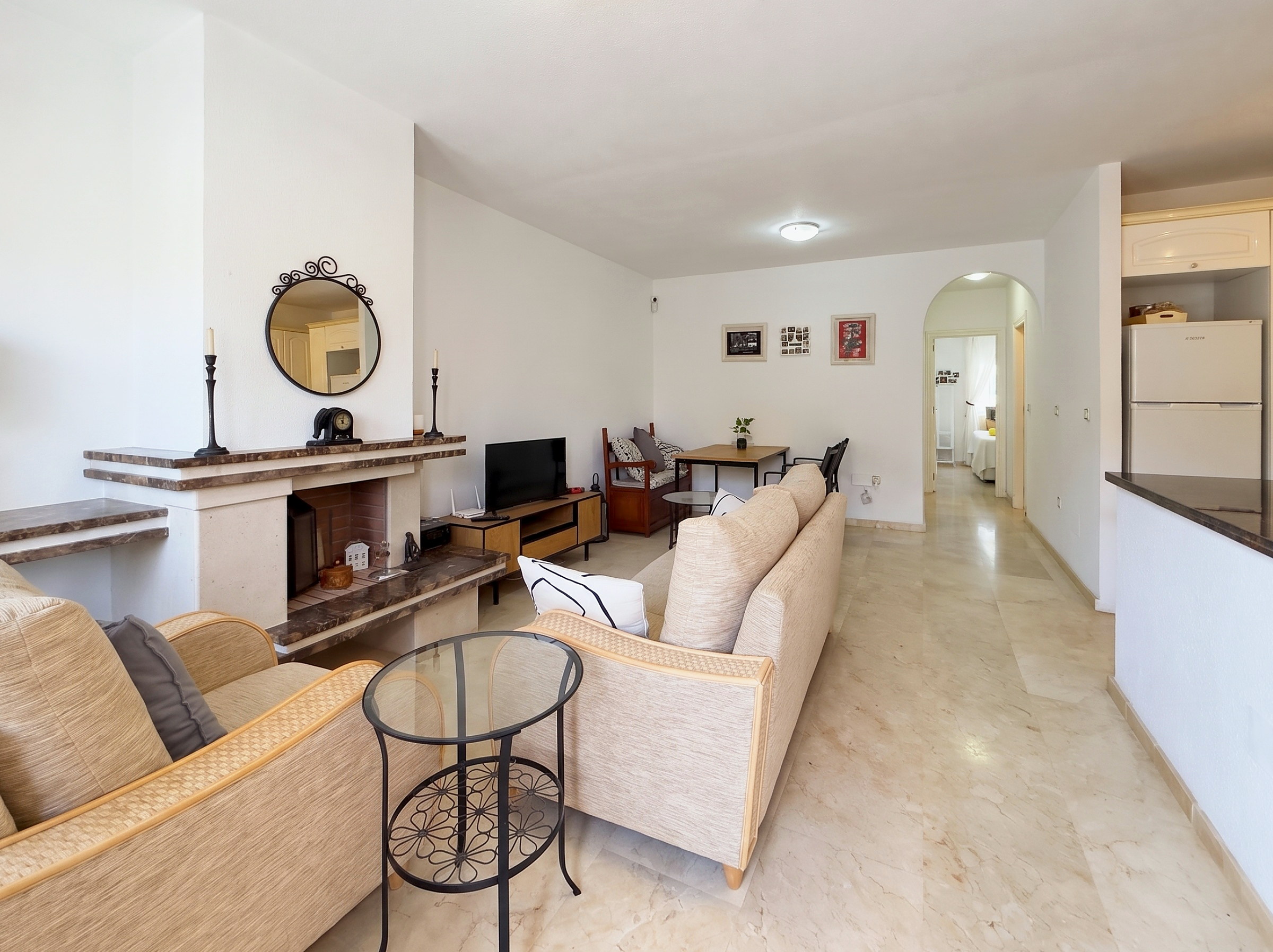For sale - 4 Bedroom 3 Bathroom Town House in Villamartin - Costa Blanca  - Alicante