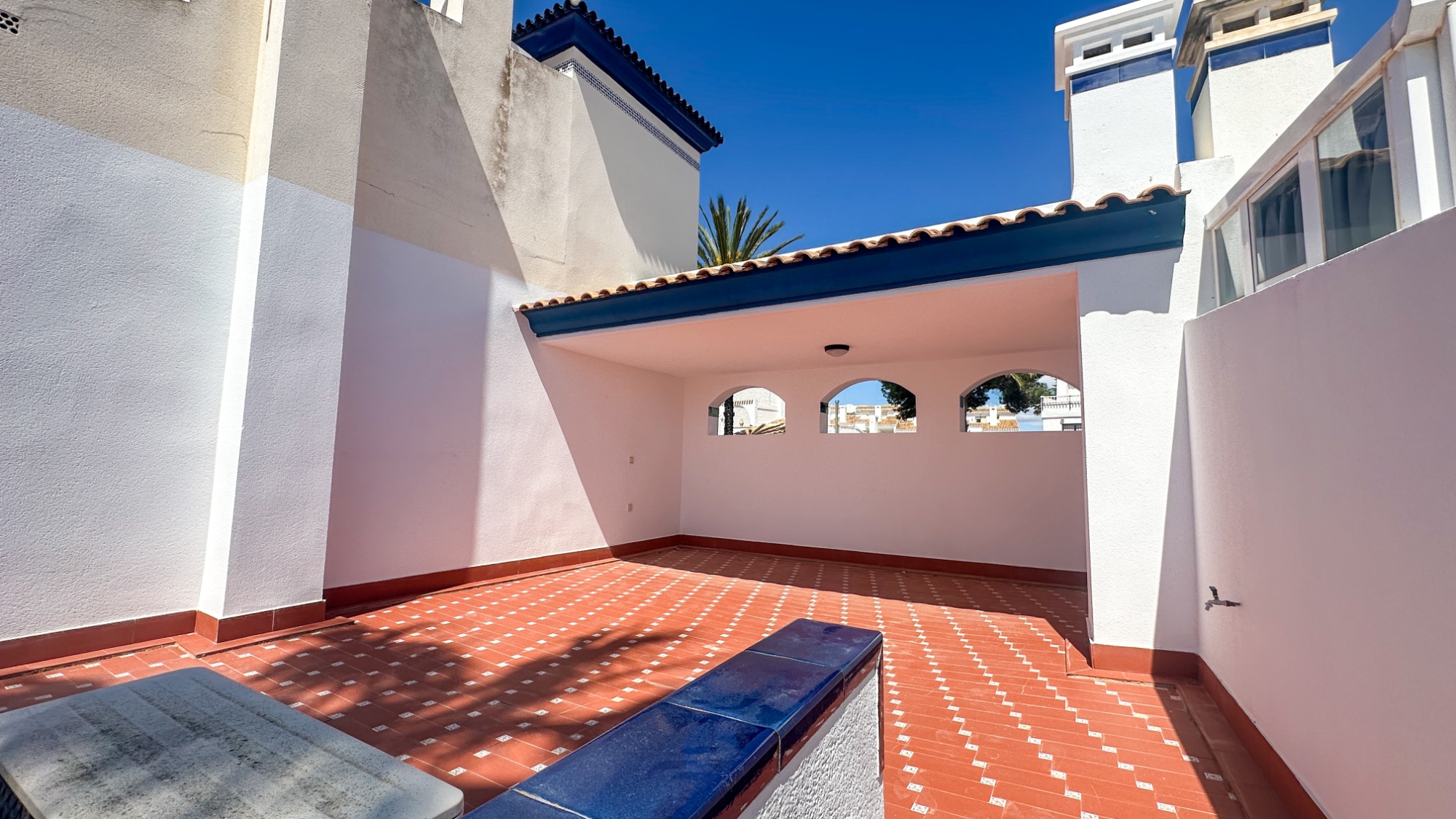 For sale - 2 Bedroom 1 Bathroom Town House in Villamartin - Costa Blanca  - Alicante