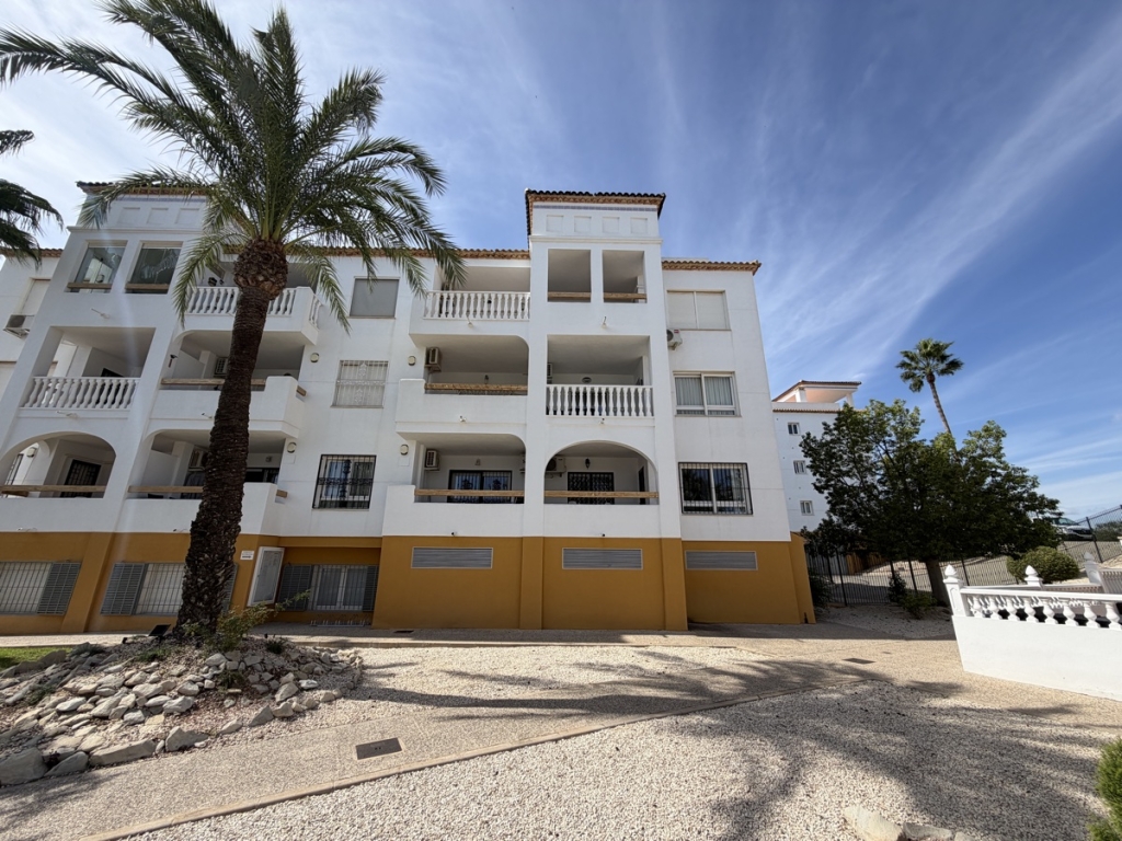 2 Bedroom 2 Bathroom Apartment in Villamartin