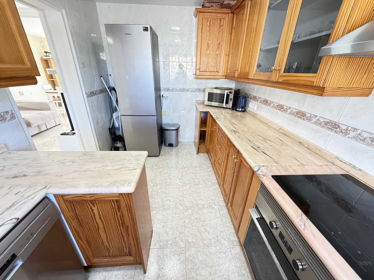 For sale - 3 Bedroom 2 Bathroom Villa in Villamartin - , Villamartin, Alicante, Spain - Alicante