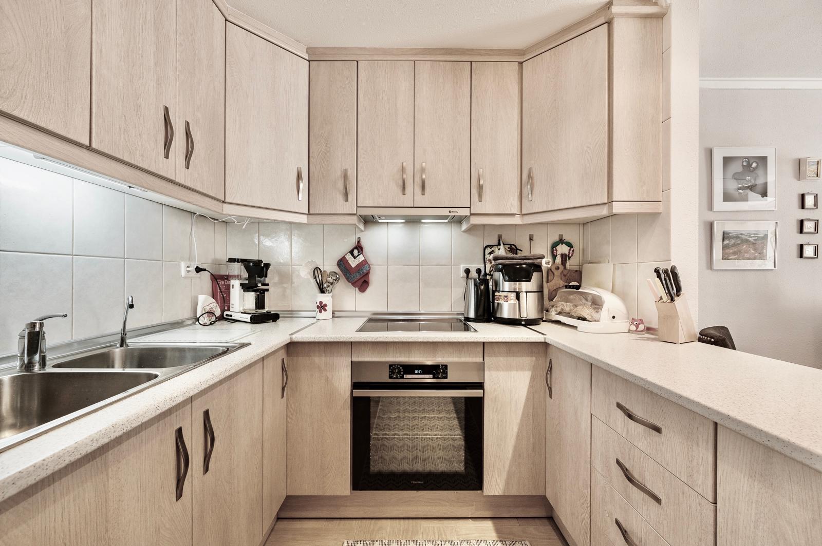 For sale - 3 Bedroom 2 Bathroom Reformed  Town House in Torrevieja - Costa Blanca  - Alicante