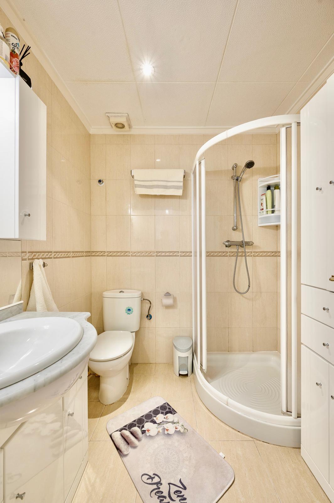 For sale - 3 Bedroom 2 Bathroom Reformed  Town House in Torrevieja - Costa Blanca  - Alicante