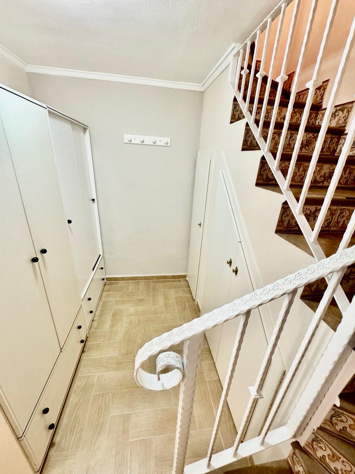 For sale - 3 Bedroom 2 Bathroom Reformed  Town House in Torrevieja - Costa Blanca  - Alicante